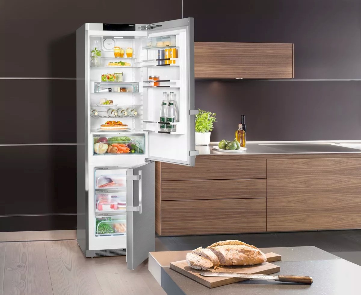 «Ключевая фигура» на кухне: выбираем холодильник правильно